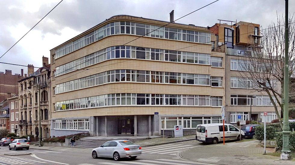 Avenue Brugmann: details, façade and interiors.